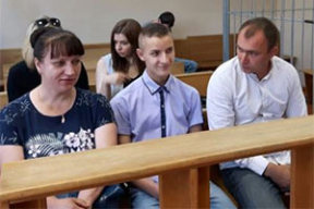 Избивший подростка начальник Ветковского РОВД признал вину: виновата водка