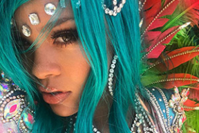 Рианну обвинили в использовании Photoshop на последнем снимке из Барбадоса