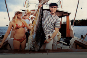 Хью Хефнер ушел в лучший мир. Чему создатель Playboy научил нас