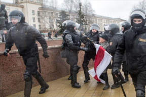 Политолог пояснил, что под жесточайшей либерализацией прячется репрессивный закон