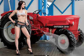 Обнаженные трактористки