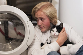 В Норвегии кот выжил после 40 минут в работающей стиральной машине