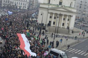В Польше прошли многотысячные протесты против попытки дальнейшего ограничения абортов