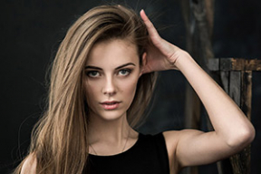 Красавица, которую Лукашенко приобщил к биатлону. Кто она?