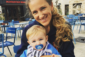 Азаренко: «Постараюсь быть самой заботливой мамой. И, надеюсь, прикольной тоже!»