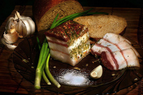 Цитата дня от Лукашенко: «Сало – лучший белорусский допинг»