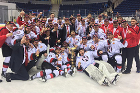 «То задница болит, то лишний вес»: Захаров объяснил, почему «Юность» отдала золото «Неману»