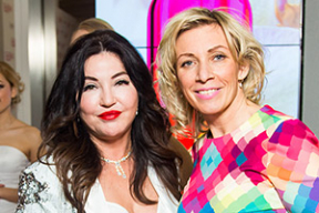 Захарова проигнорировала дресс-код на вечеринке в небоскребе «Меркурий». Фотофакт