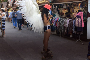 Город, где об изображение Путина вытирают ноги