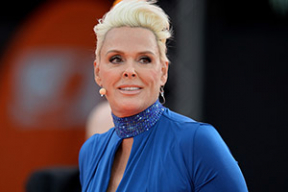 5 мужей, 5 детей: экс-супруга Сталлоне родила в 55!