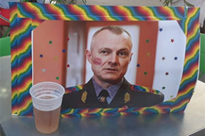 Портрет Шуневича на прайд-параде в США. Видеофакт