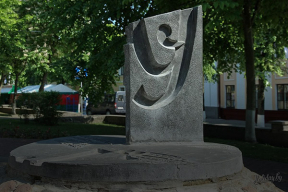 Позорная история: как чиновники мешают белорусам воспитывать детей на родном языке