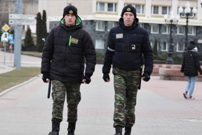 БРСМовцы с дубинками патрулировали улицы Гродно