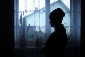 Бацькі затрыманага ў Стоўпцах сына: аднойчы Вадзіма зьбілі ў прыбіральні іншыя школьнікі