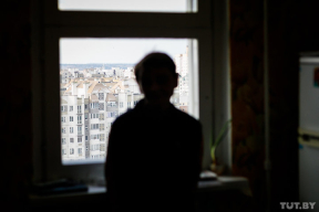 «Три недели плакала, поверить не могла». Что говорят о семье, где педофил насиловал девочек