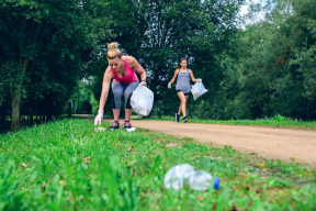 Мусор настолько вписан в шведскую экономику, что возникла его нехватка. А что не так с Беларусью?