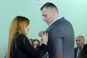 Многолетний напарник Лукашенко по хоккейной команде оказался вне игры