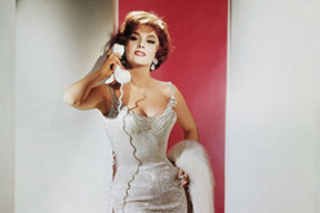 Самая красивая женщина 1960-х по прозвищу Большой Бюст