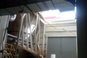 Румас признал факт обрушения крыши на Светлогорском ЦКК, который на заводе опровергли ранее