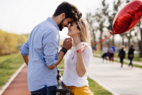 Почему у каждого восьмого 26-летнего человека еще не было секса