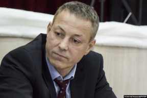 КГБ возбудил дела в отношении Лемешевского и его жены. Оба задержаны