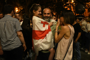 «Мы не против русских, но политика все портит»