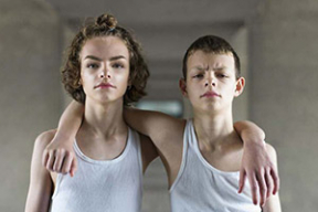 20 невероятных портретов близнецов: такие похожие, но такие разные