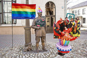 Фотожабы: «Подбросите профессору наркотики – и квартира наша»