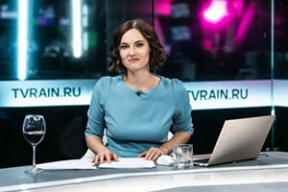 Ведущая «Дождя» вышла в эфир с бутылкой грузинского вина