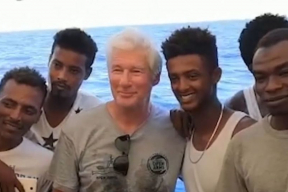 Вице-премьер Италии — Ричарду Гиру: «Можете забрать мигрантов в Голливуд»