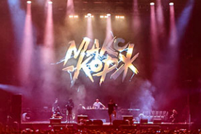 Фото дня. Макс Корж собрал полный стадион