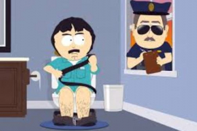 «Яйца-то с сосисками можно мешать ещё, не в курсе, ребят?» Соцсети шутят по поводу запрета в России курить на балконе