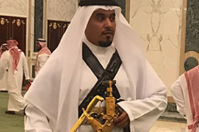 Гимн улыбнул, кинжал – удивил. Два занимательных момента с  визита Путина в Саудовскую Аравию