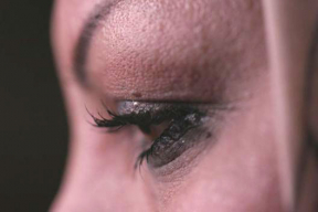 Священники в Ираке поставляют девушек клиентам