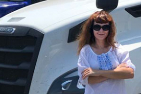 Беларуска стала дальнабойніцай у ЗША: «Што можа прапанаваць радзiма — працу на 250 даляраў?»