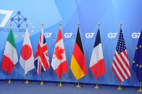 «Когда будет уважать территориальную целостность соседей». Конгресс США не допустил Россию в G7