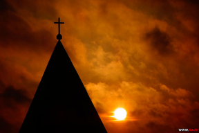 5 огненных фото декабрьских закатов