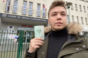 Журналіст Чудзянцоў застаецца за кратамі. Ягоны сябар папрасіў палітычнага прытулку ў Польшчы