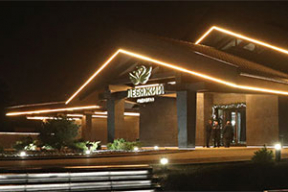 «Таких задач перед ней не ставилось». Пиар-менеджер ресторана «Лебяжий» больше там не работает