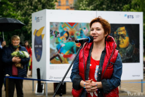 Художница привела 100 посетителей, а ее попросили заплатить за проведение экскурсии