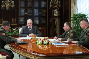 Тем временем, Лукашенко – про состояние армии: «Коль каждый день психоз»