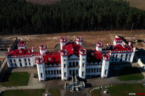 Летать! Над замком Пусловских и усадьбой Костюшко