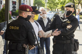 В Бресте после акции протеста задержали правозащитника Романа Кисляка