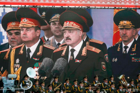 Коммерсантъ: «Беларусь рискует превратиться в европейский аналог Северной Кореи»