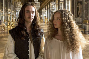 Все совпадения (не)случайны. Про самый главный дворец в мире