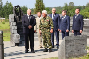 Лукашенко: «Я не думал, что в Беларуси могут появиться люди, которые хотят сломать, уничтожить страну»