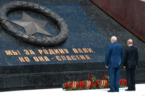 Газета.ru: Зачем Лукашенко приехал к Путину