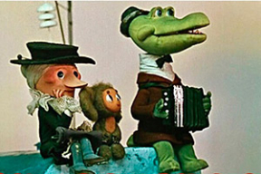 Фотожабы: «Уверен, еще два сотрудника ГРУ прячутся у Тихановского за диваном»