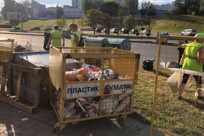 Раннее утро в Минске после протестов: злые коммунальщики на Машерова и МЧС у Дома правительства
