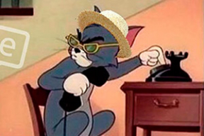 Фотожабы: «Просто 3 августа должен был сантехник прийти в резиденцию»